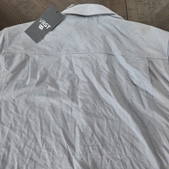 VRST Muted Denim Short Sleeve Button-Down Shirt New Men's Medium - Picture 8 of 9